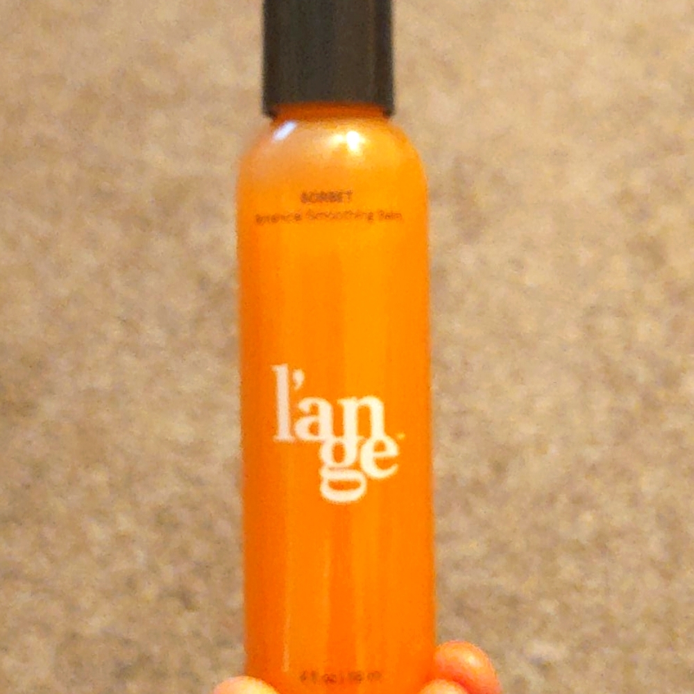 Smoothing hair balm